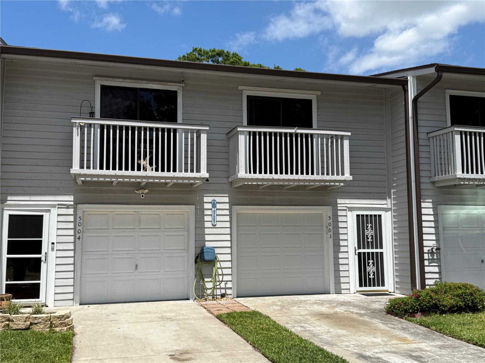 LAKE FOREST CONDO - Residential