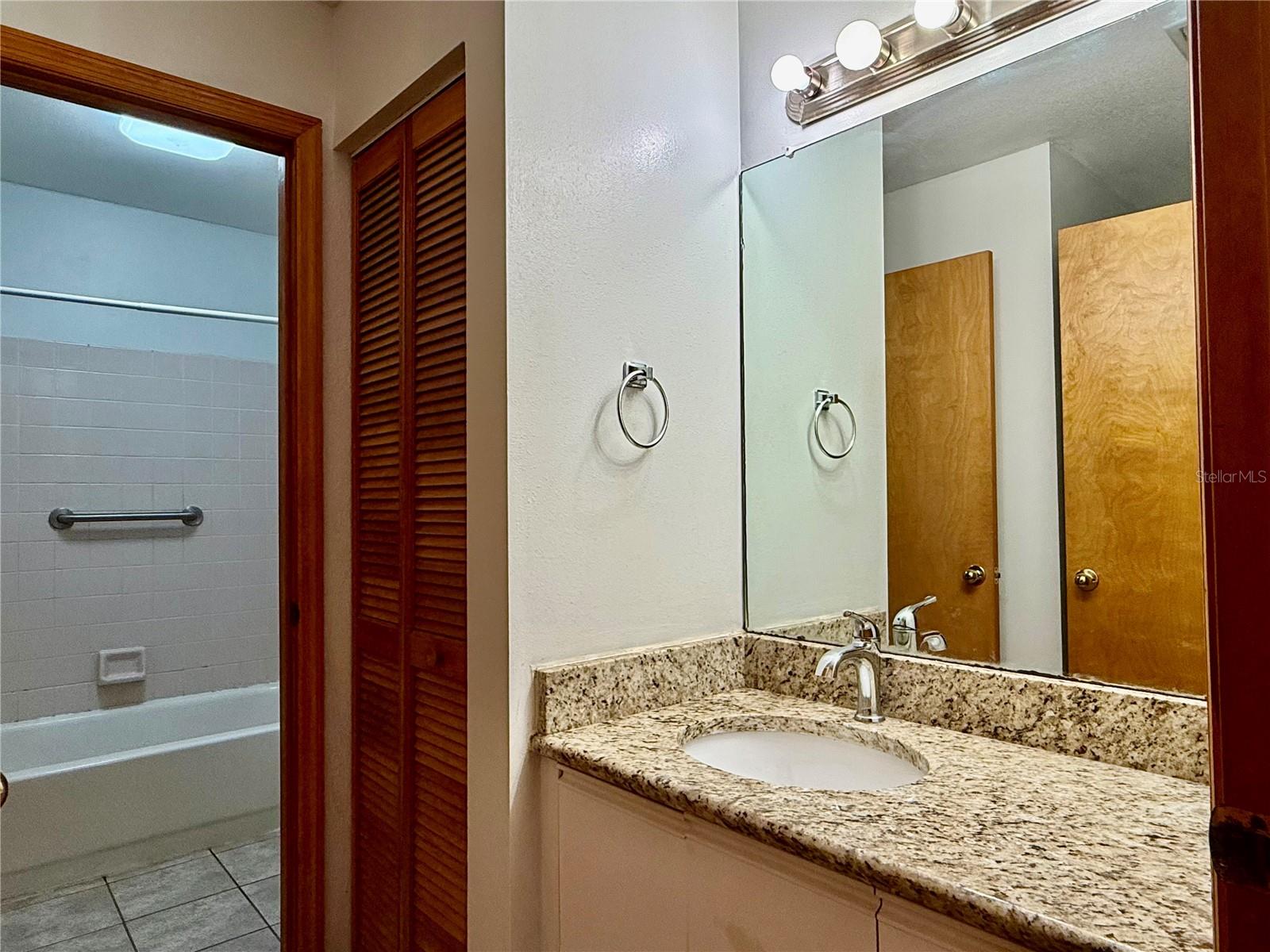 LAKE FOREST CONDO - Residential