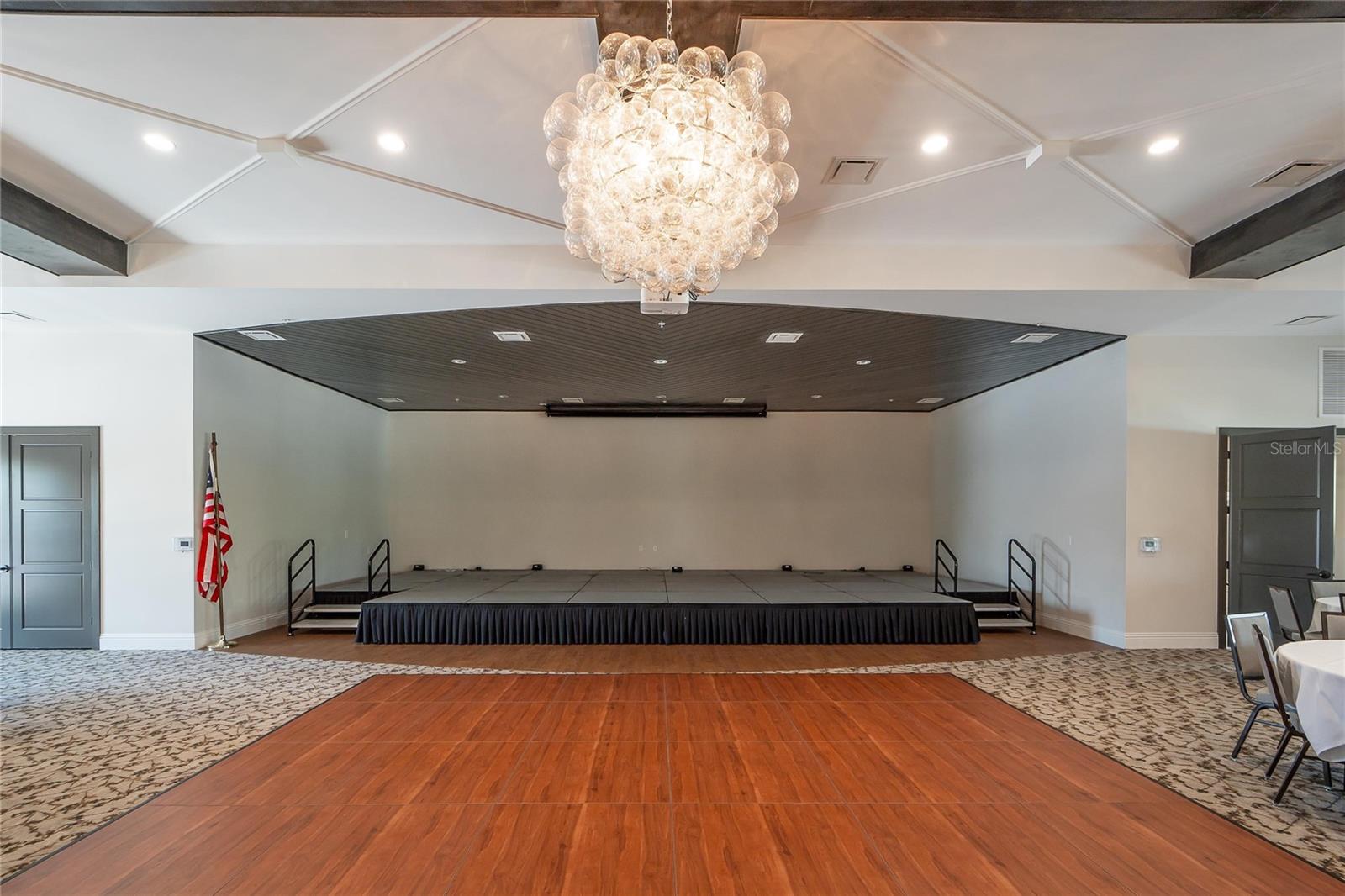 FOREST BROOKE ACTIVE ADULT PH - Residential