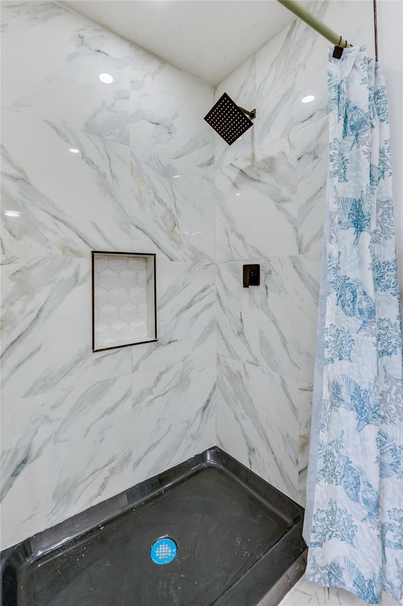 SLEEPY HOLLOW UNIT 01 - Residential
