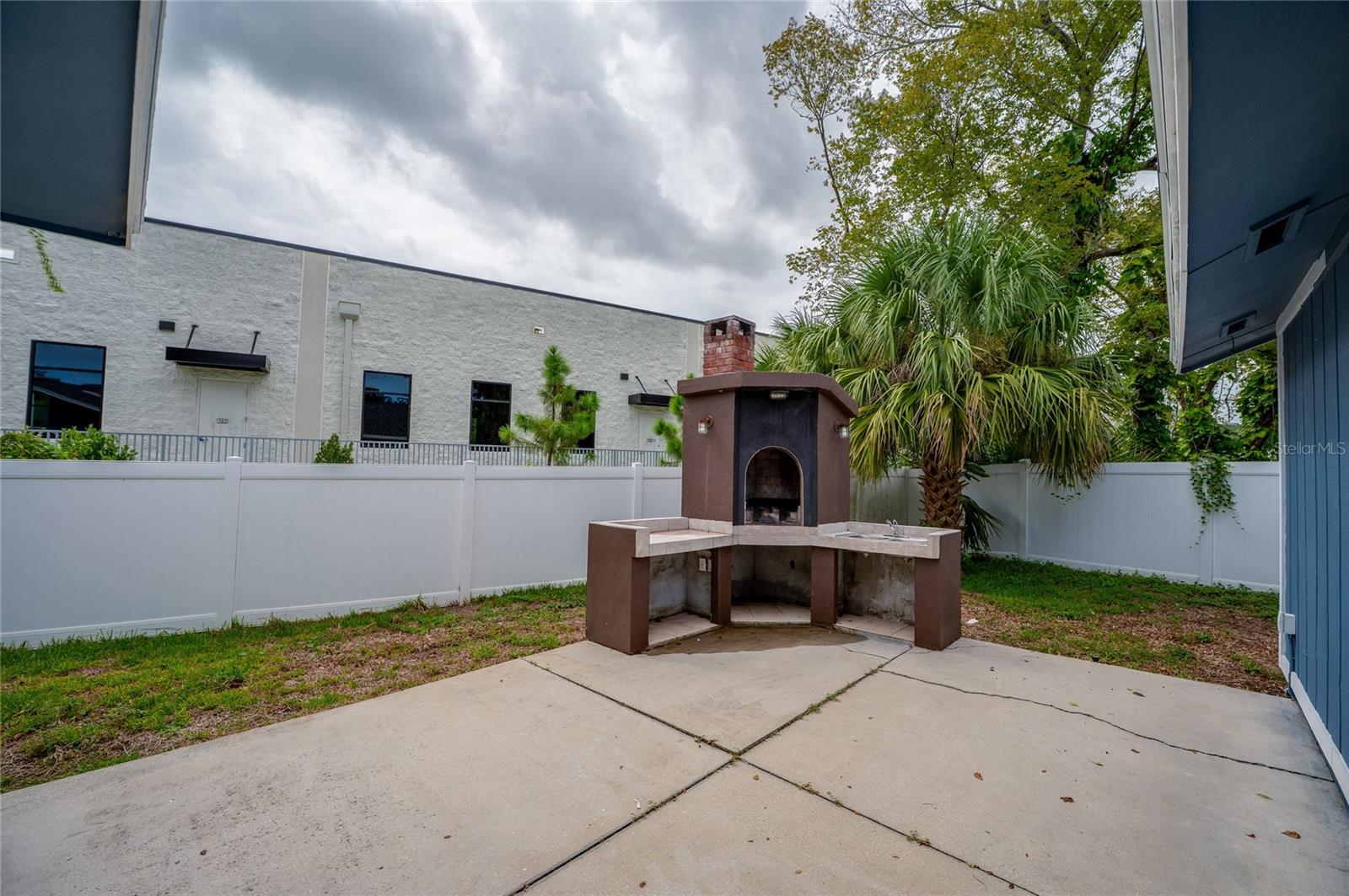 SLEEPY HOLLOW UNIT 01 - Residential
