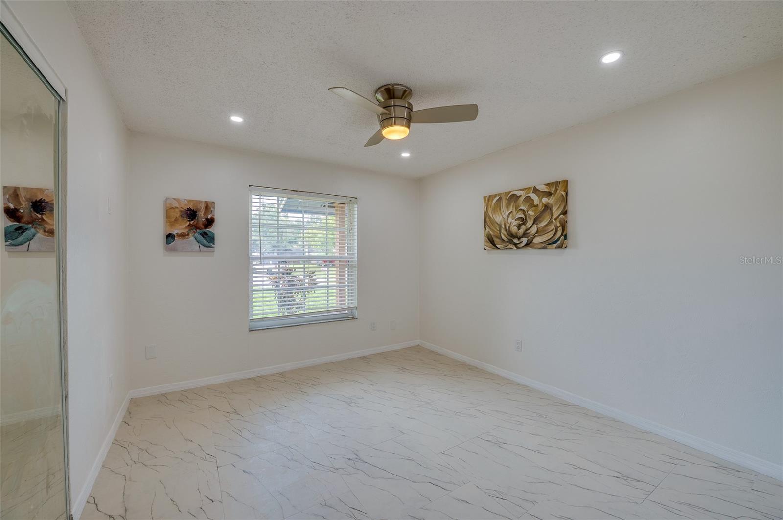 SLEEPY HOLLOW UNIT 01 - Residential