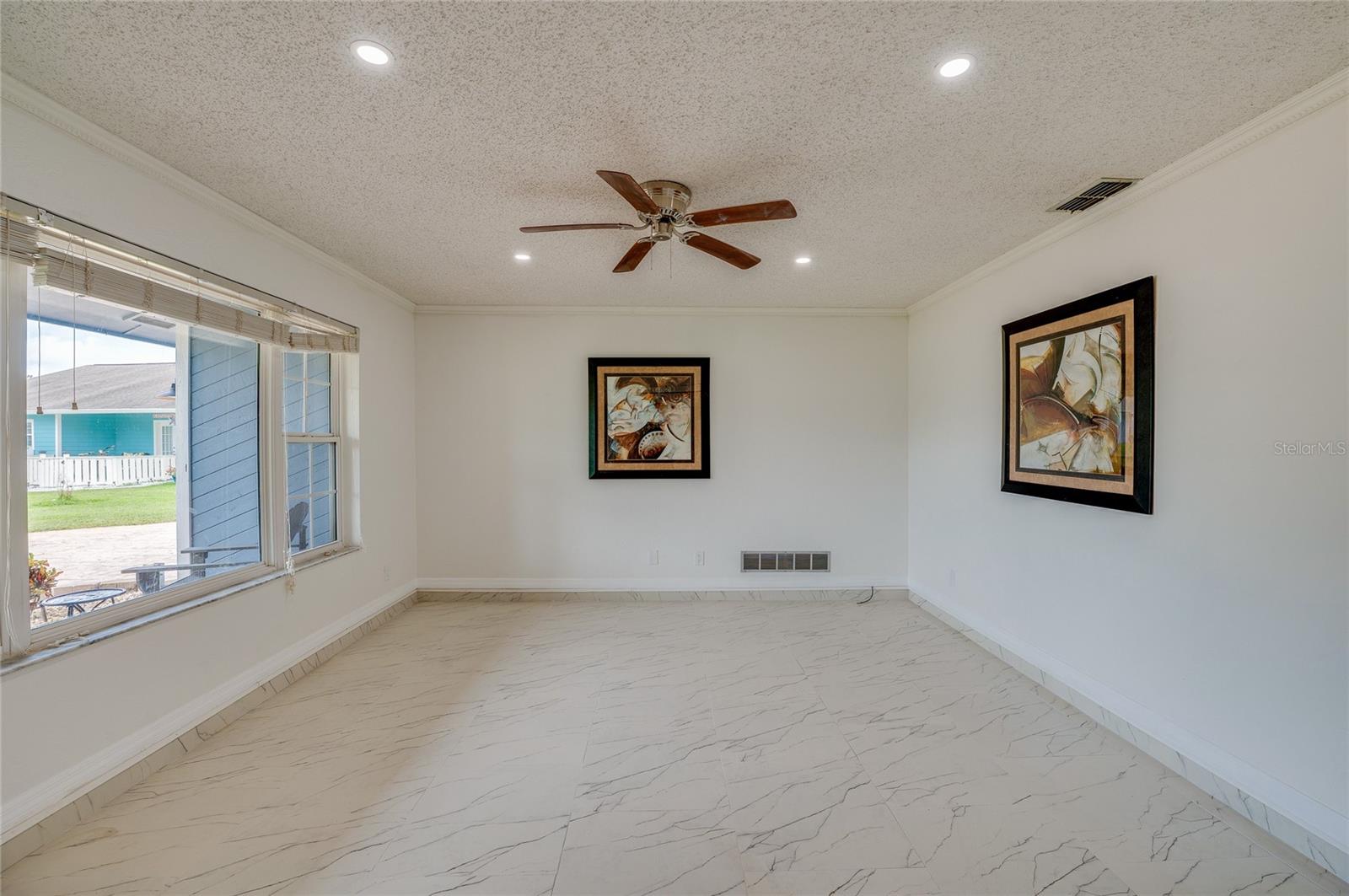 SLEEPY HOLLOW UNIT 01 - Residential