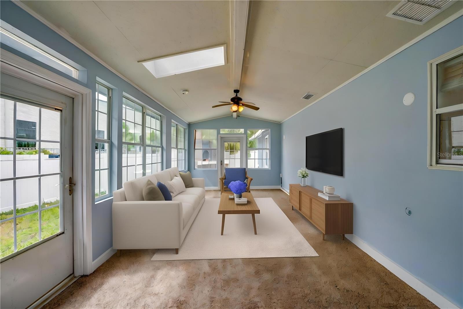 SLEEPY HOLLOW UNIT 01 - Residential