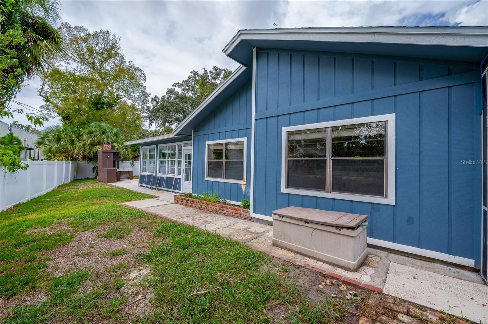 SLEEPY HOLLOW UNIT 01 - Residential