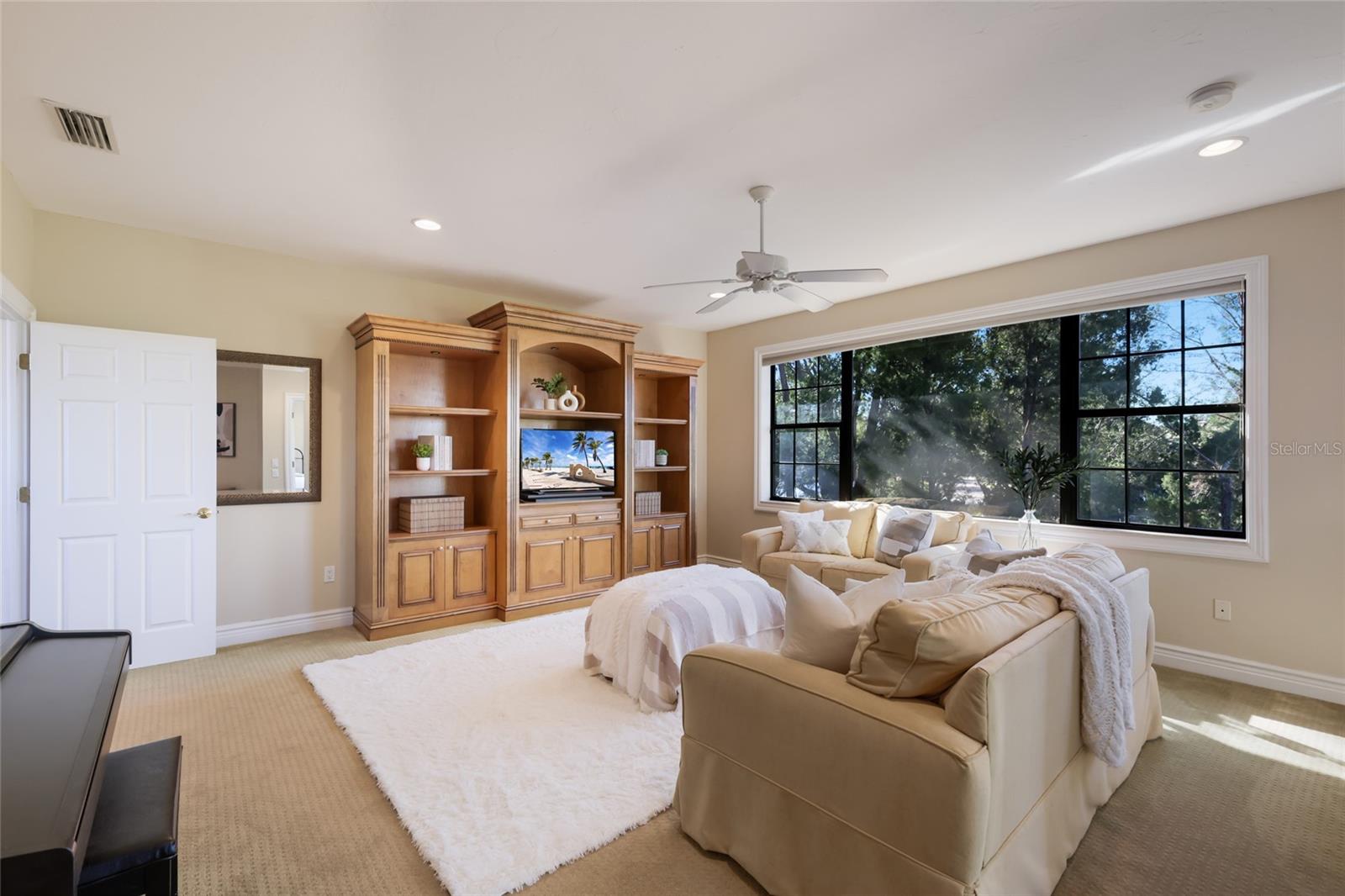 LAKEWOOD RANCH COUNTRY CLUB VILLAGE - Residential