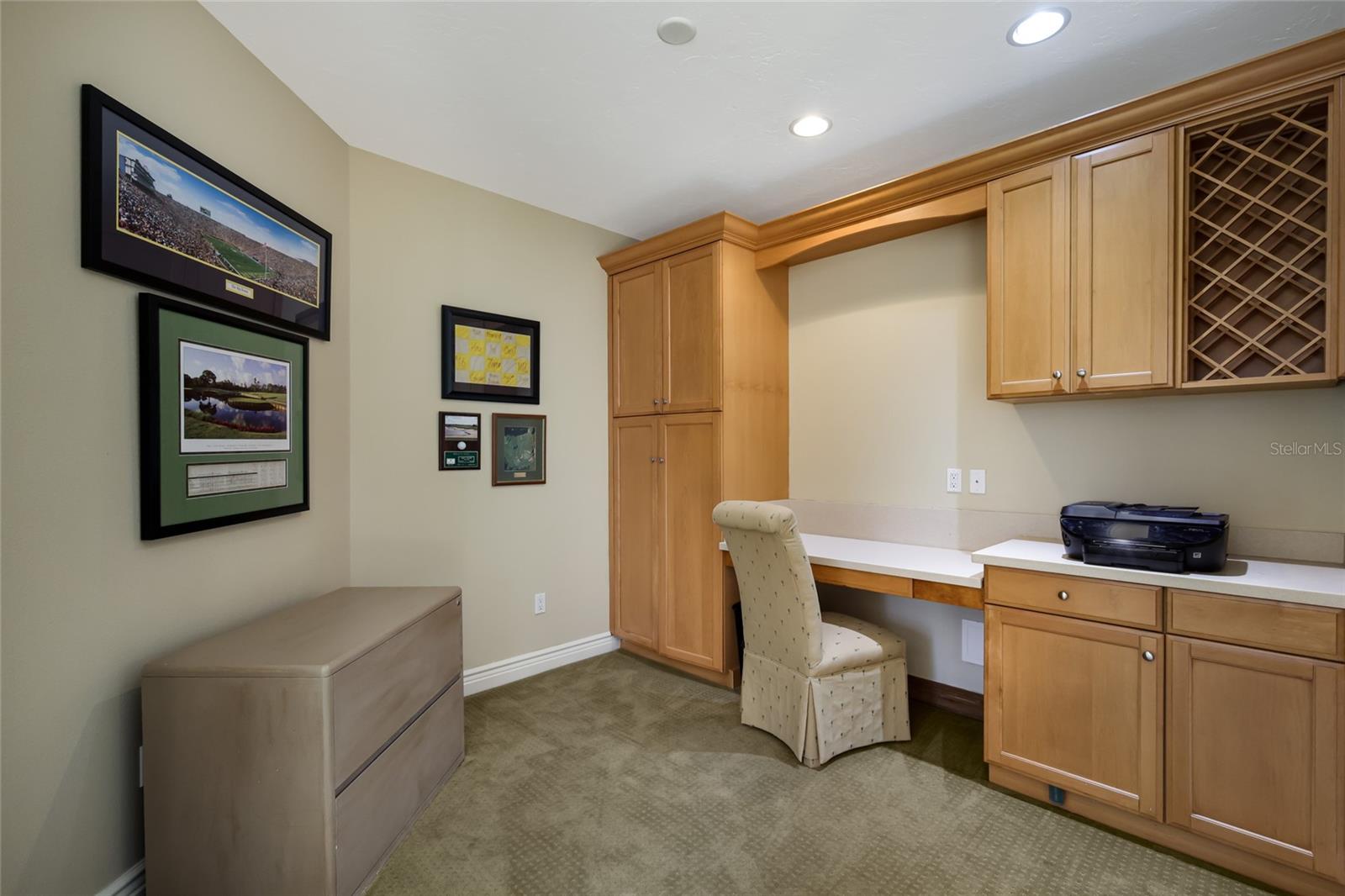 LAKEWOOD RANCH COUNTRY CLUB VILLAGE - Residential