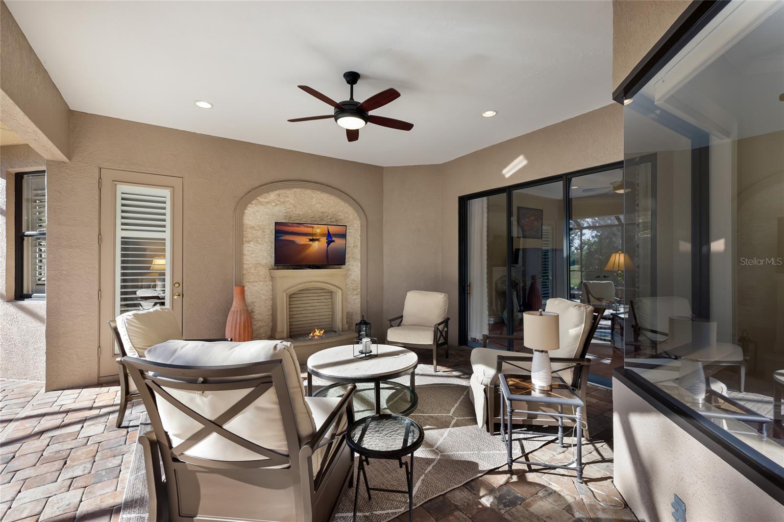 LAKEWOOD RANCH COUNTRY CLUB VILLAGE - Residential