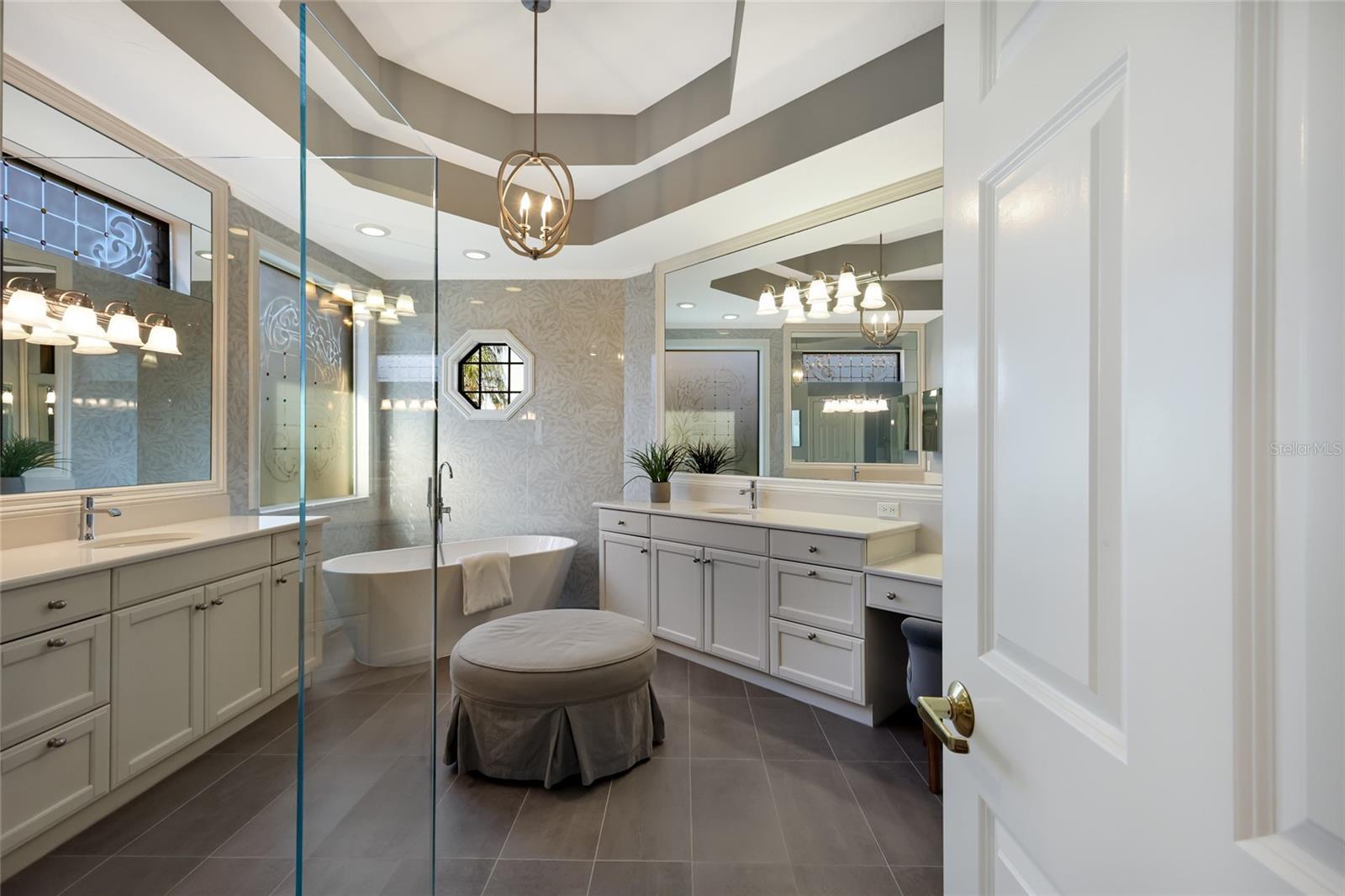 LAKEWOOD RANCH COUNTRY CLUB VILLAGE - Residential