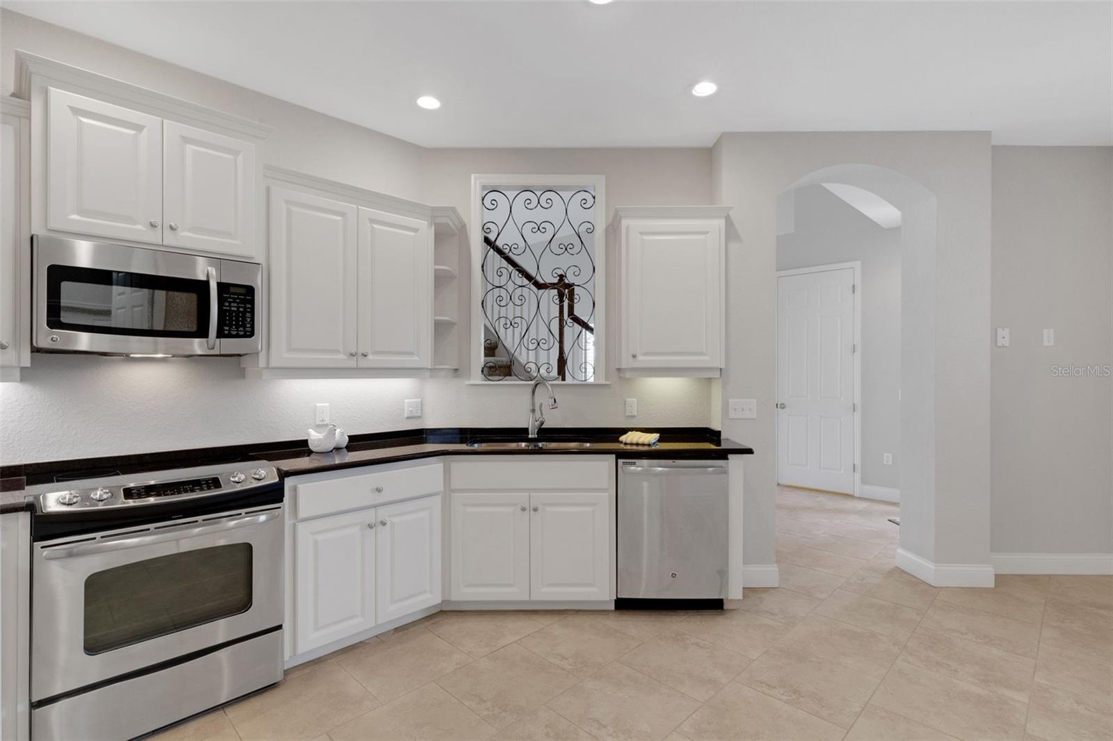 MISSION LKS/OAKBRIDGE - Residential