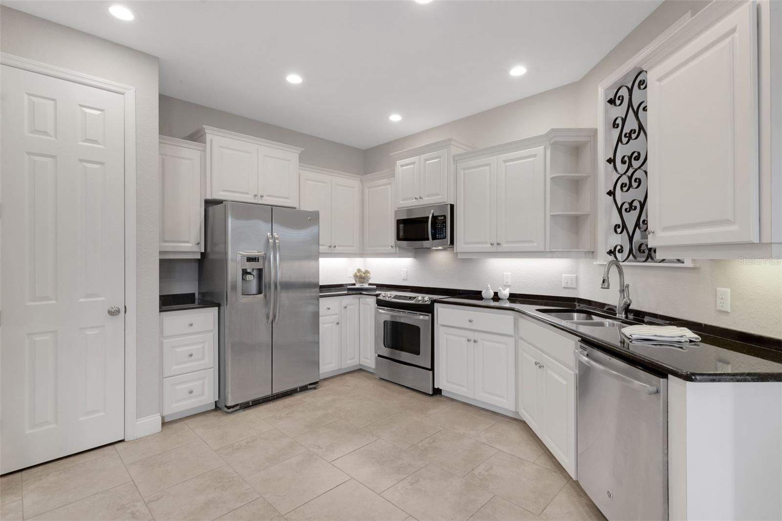 MISSION LKS/OAKBRIDGE - Residential