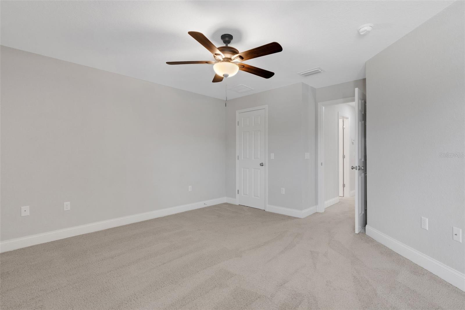 MISSION LKS/OAKBRIDGE - Residential