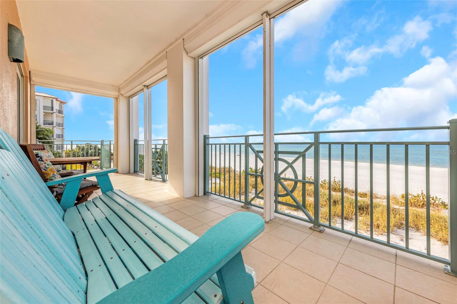 VITTORIA CONDO - Residential