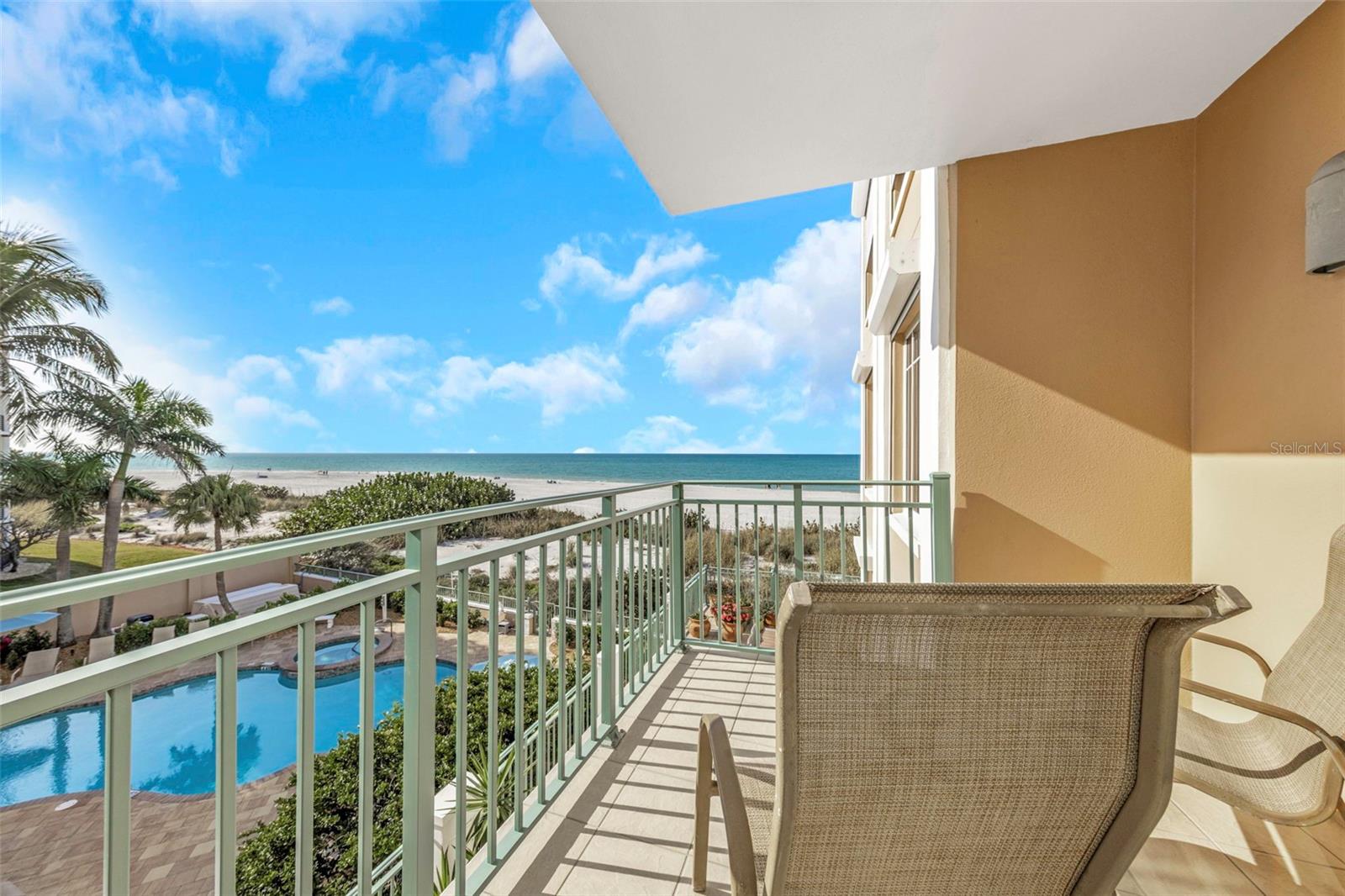 VITTORIA CONDO - Residential