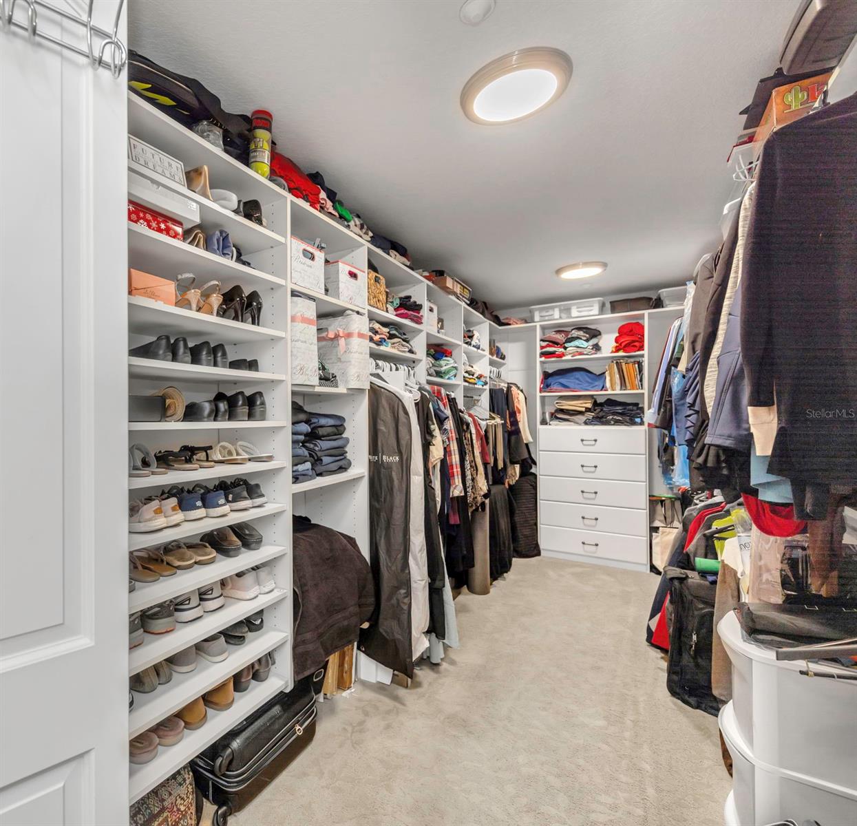 VITTORIA CONDO - Residential