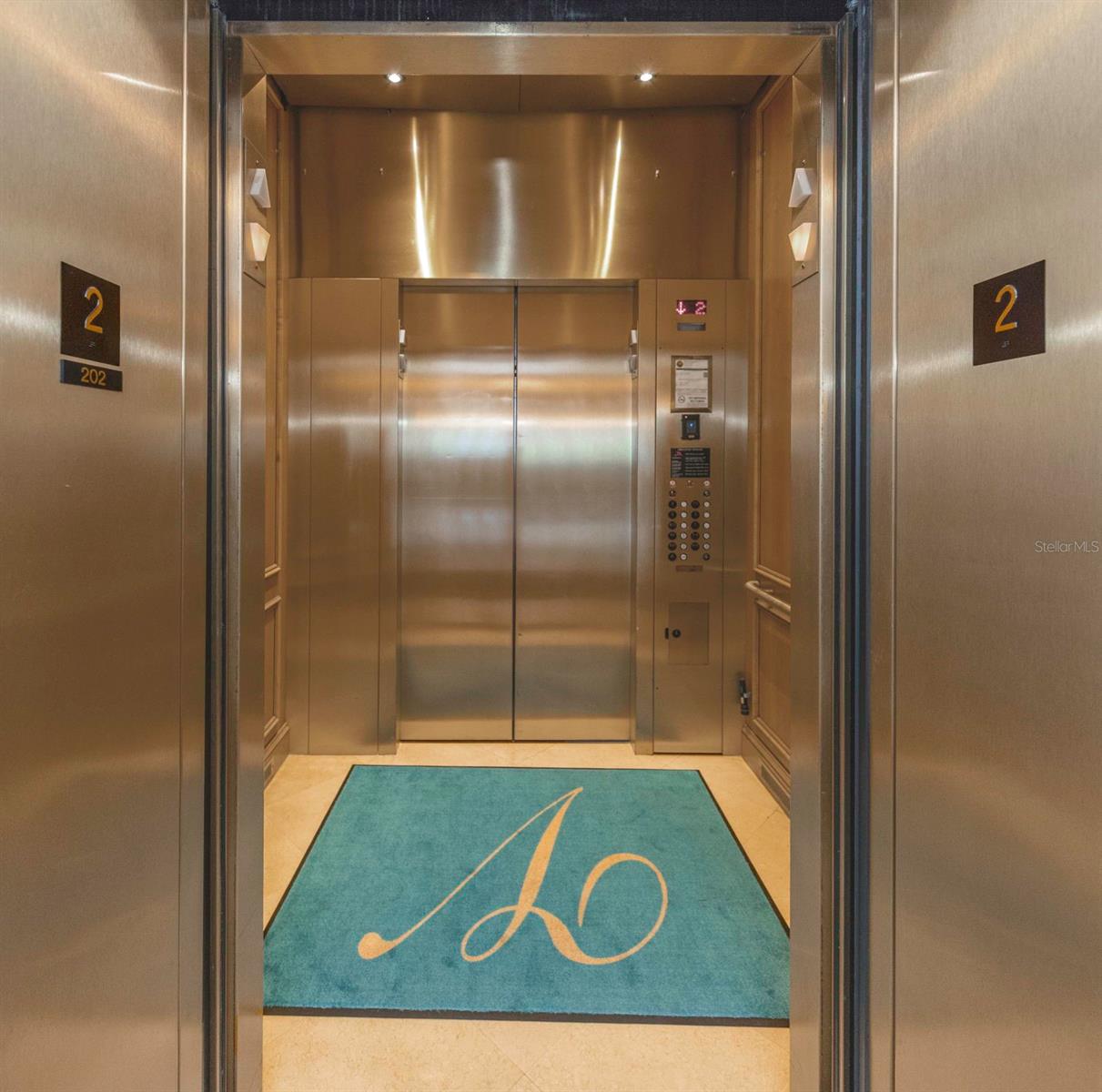 VITTORIA CONDO - Residential