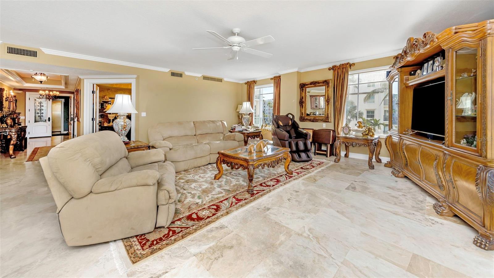 VITTORIA CONDO - Residential