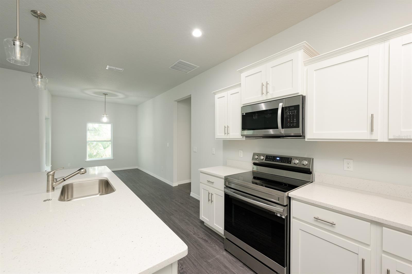 Florida Shores 01 - Residential