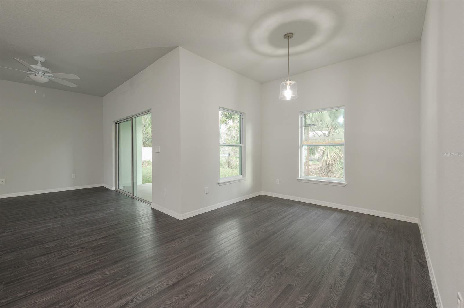 Florida Shores 01 - Residential