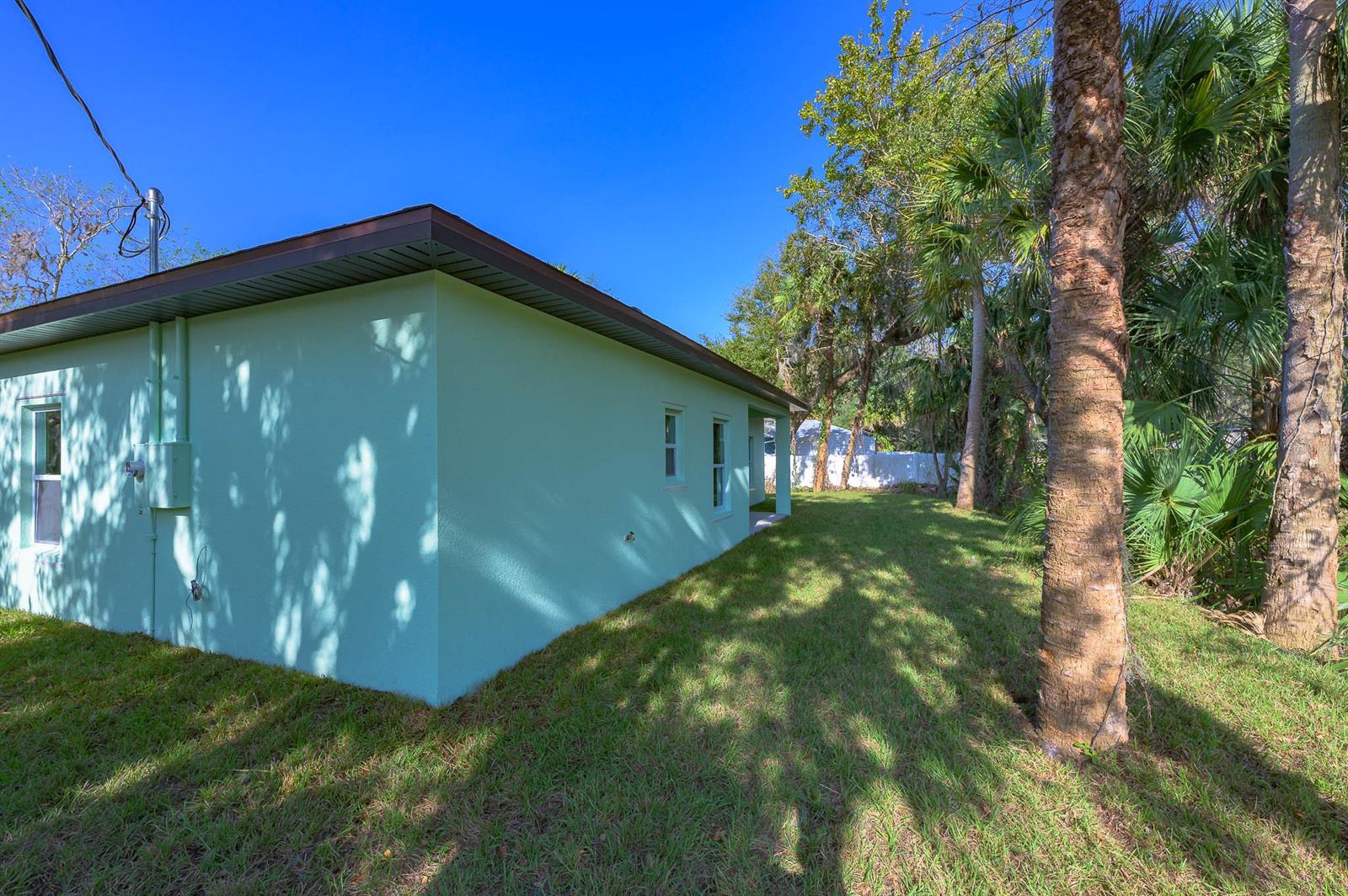 Florida Shores 01 - Residential