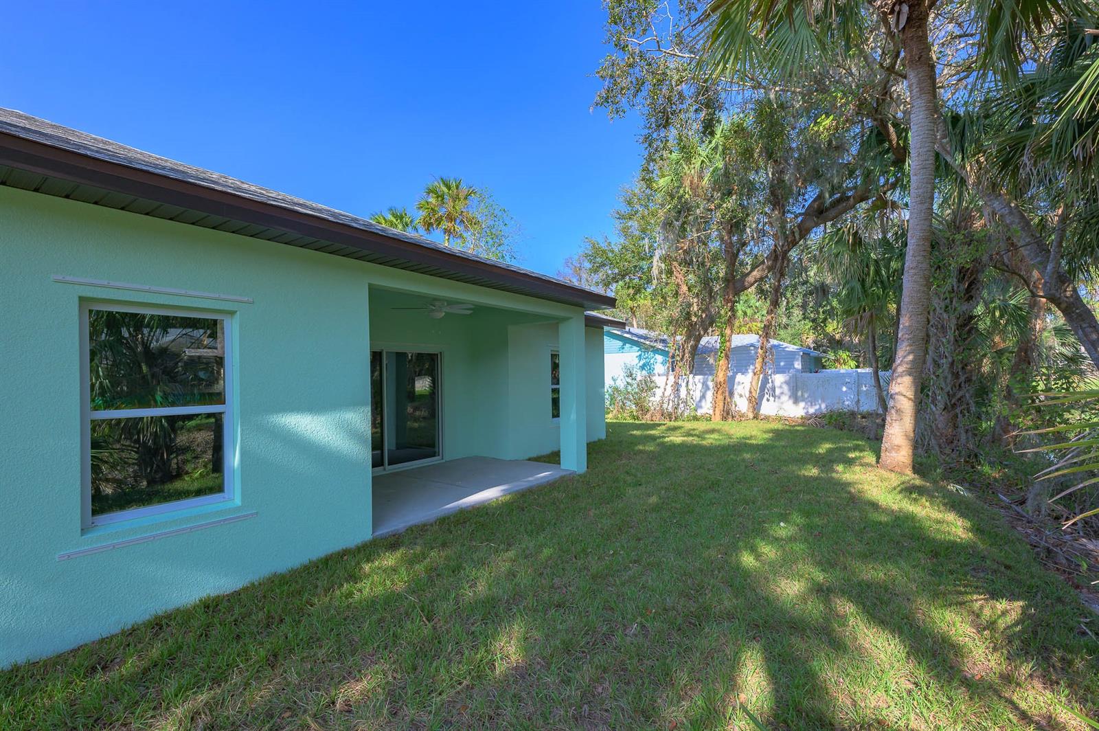 Florida Shores 01 - Residential