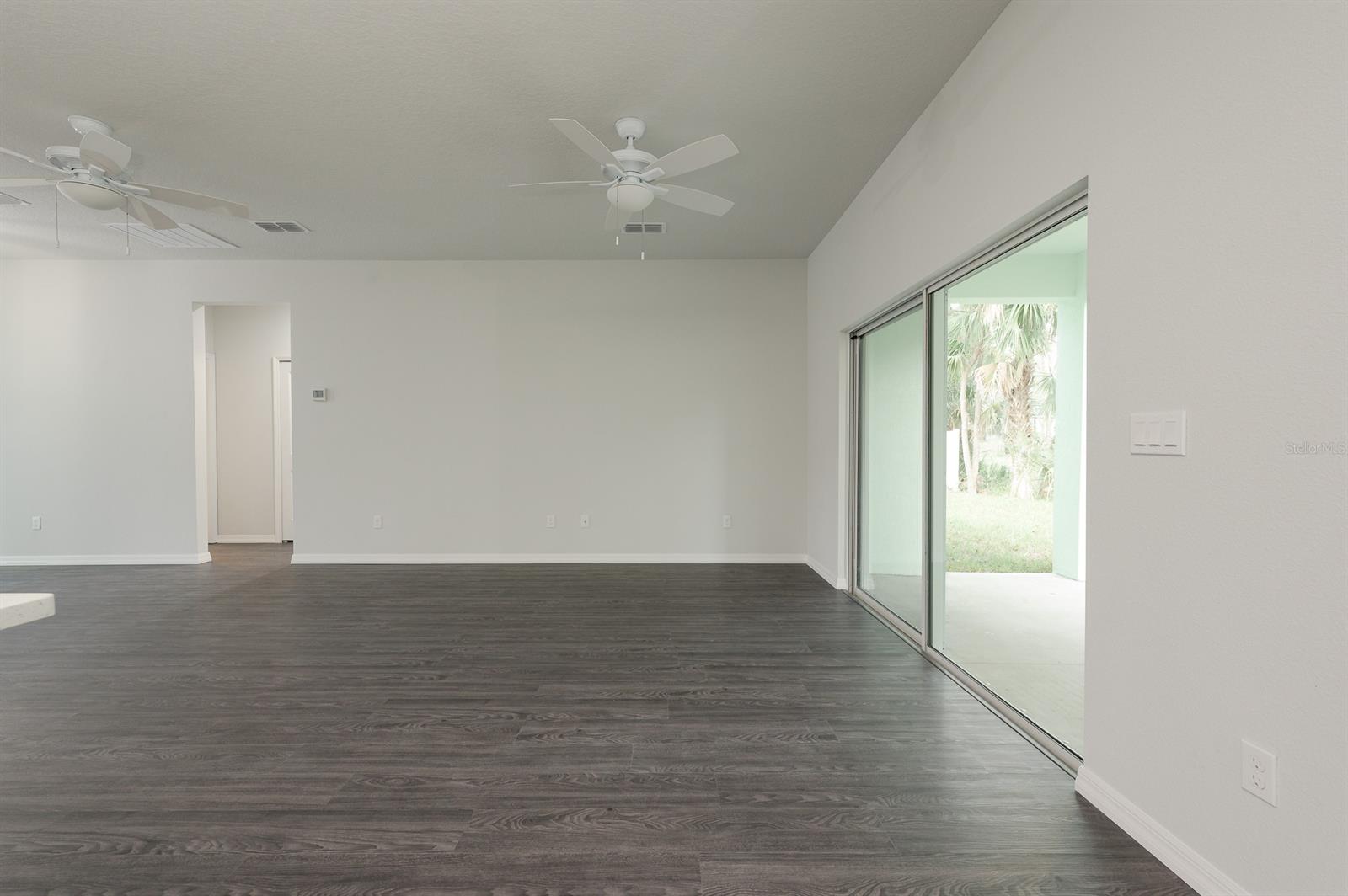 Florida Shores 01 - Residential