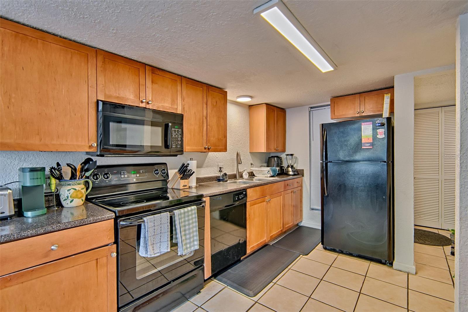 CREEKS EDGE CONDO - Residential