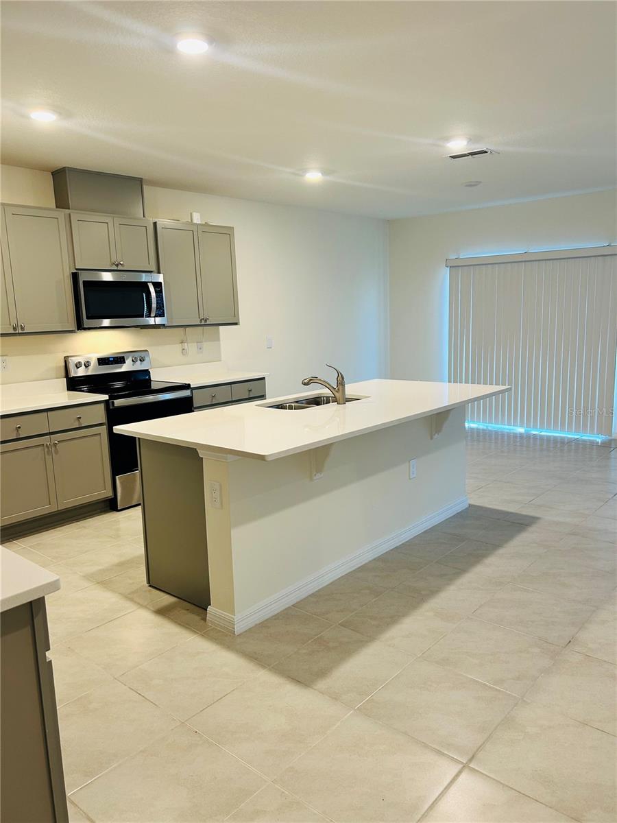 HARMONY/LK ELOISE PH 1 - Residential Lease