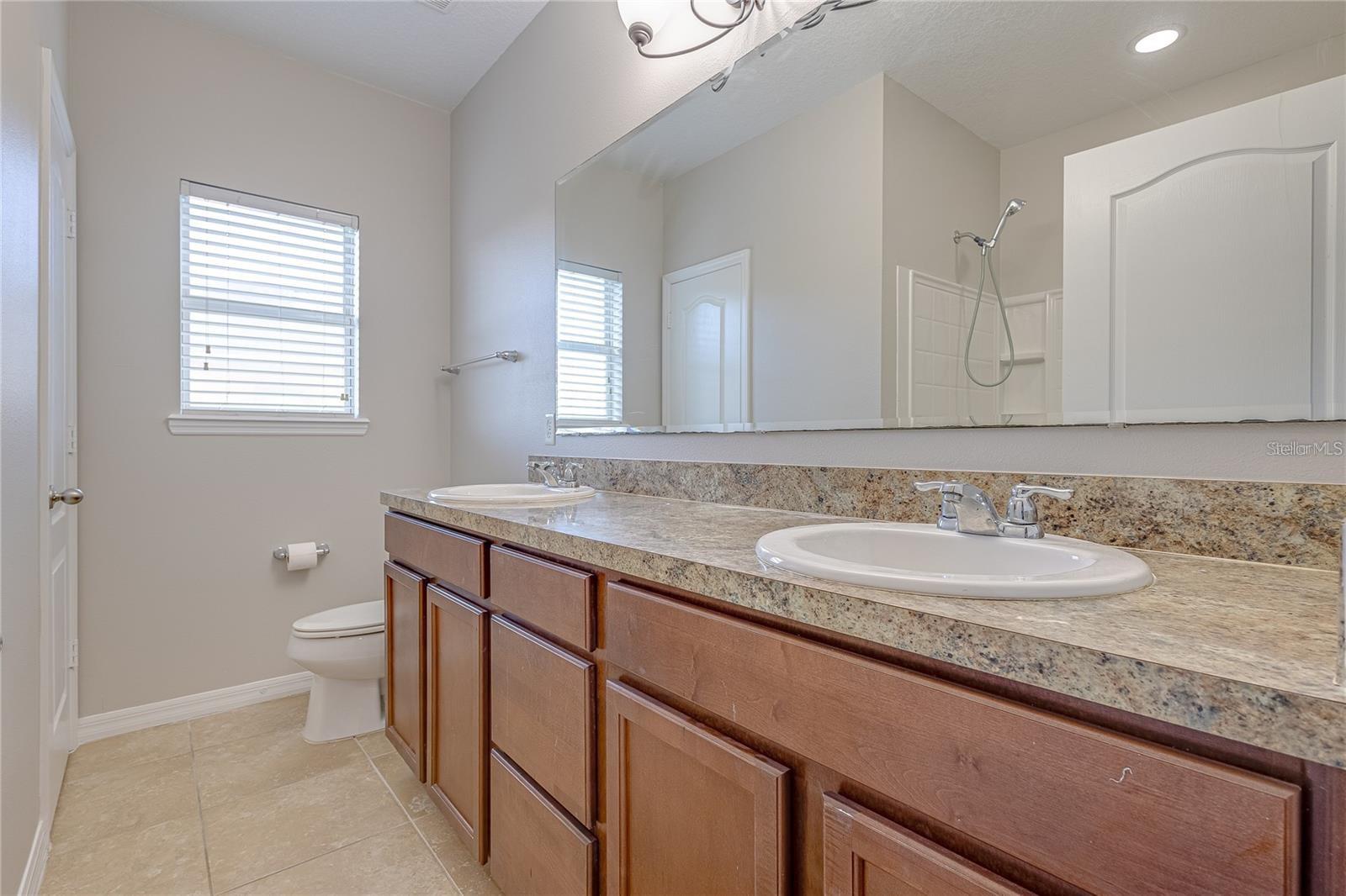 JEFFERSON GREEN AT ANTHEM PARK CONDO PH 9 - Residential Lease