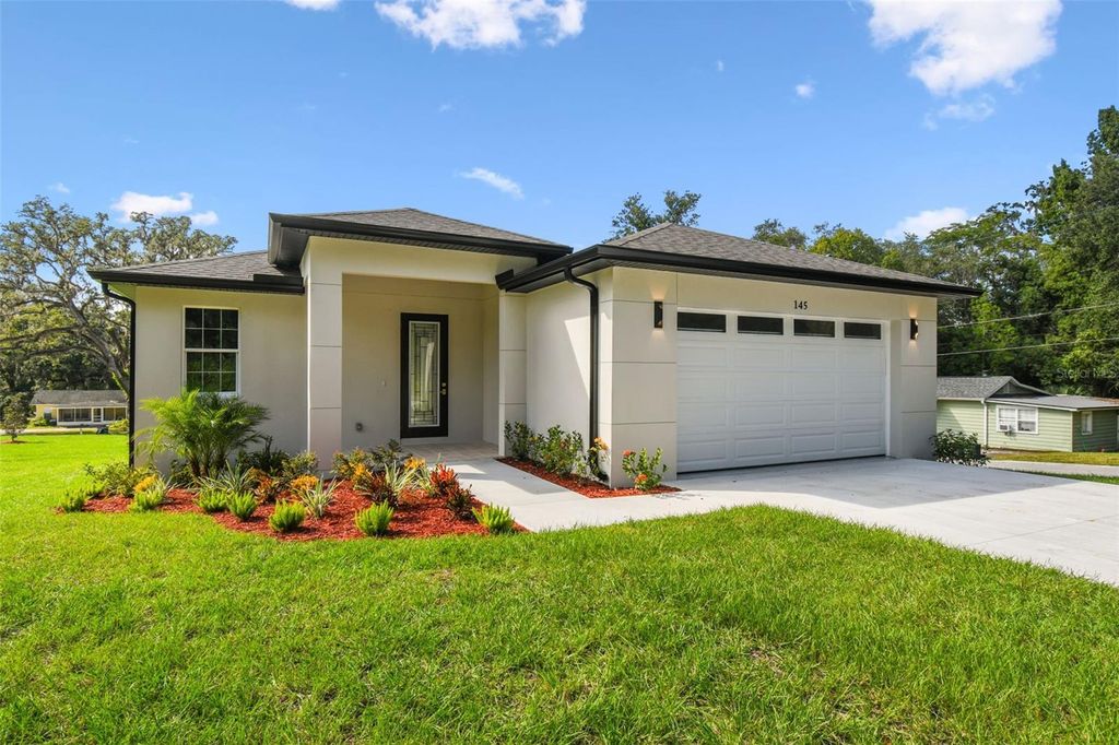 Photo of 145 N Orange Avenue, Brooksville, FL 34601 (MLS # TB8438207)