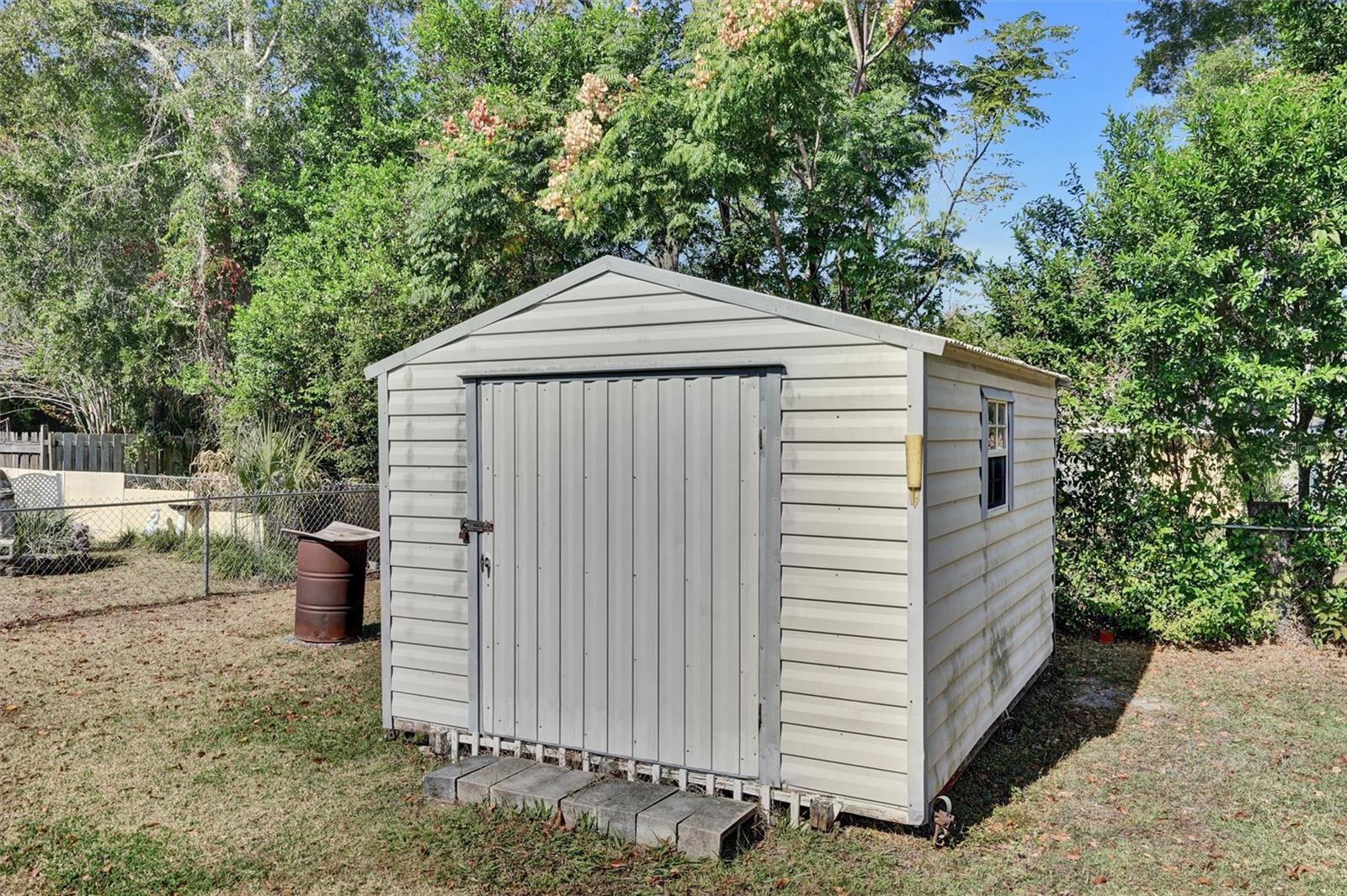 BELLEVIEW HEIGHTS ESTATES - Residential