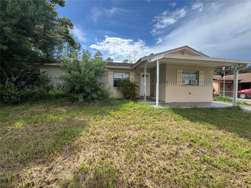Photo of 3308 Dragoon Place, Orlando, FL 32818 (MLS # O6441579)