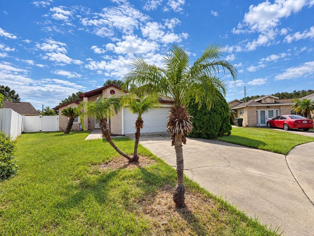 Photo of 306 Houston Woods Court, Orlando, FL 32824 (MLS # S5158297)