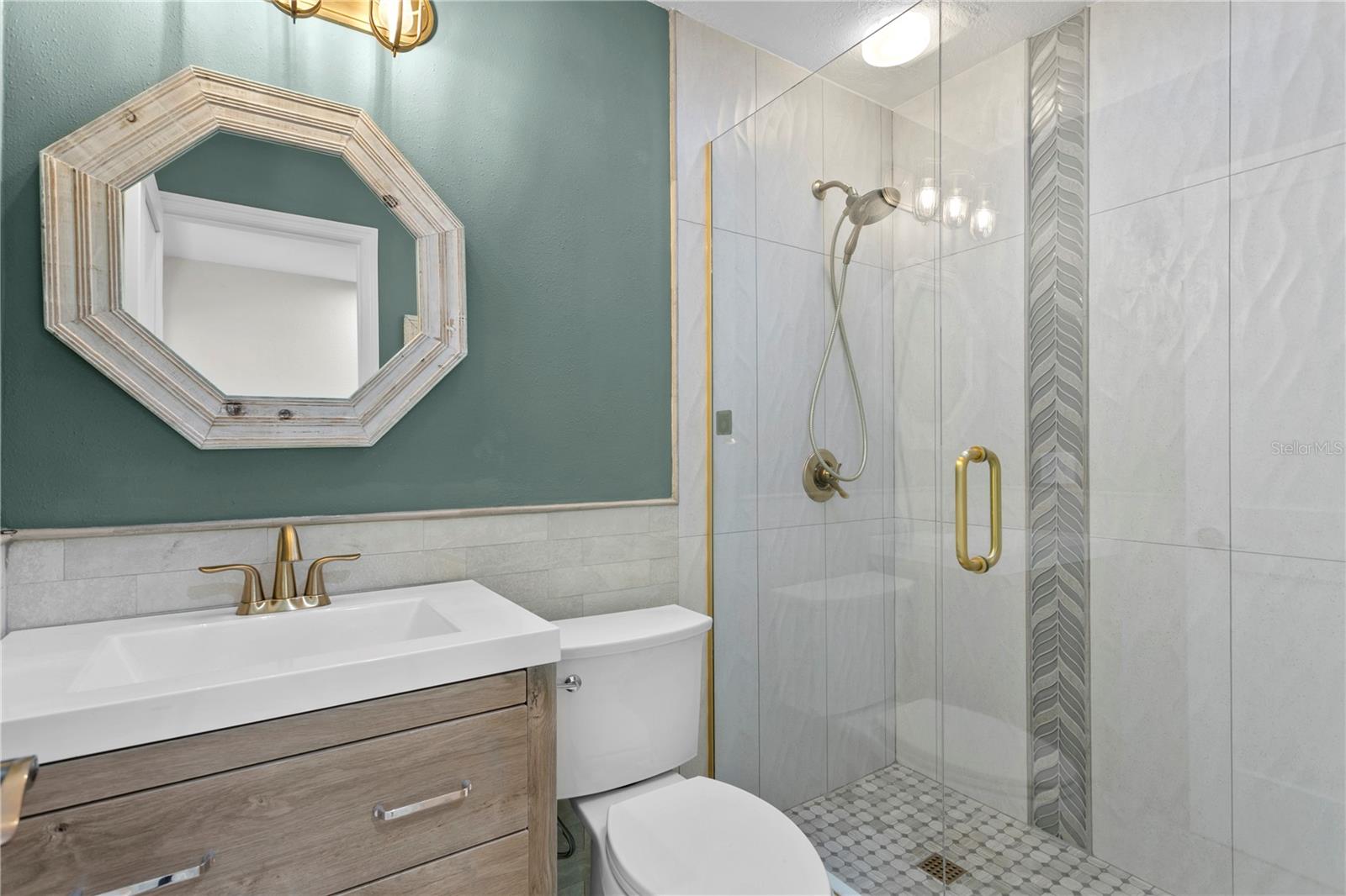 SKIMMER POINT PH II - Residential