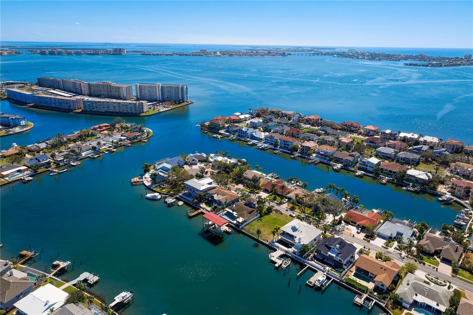 SKIMMER POINT PH II - Residential