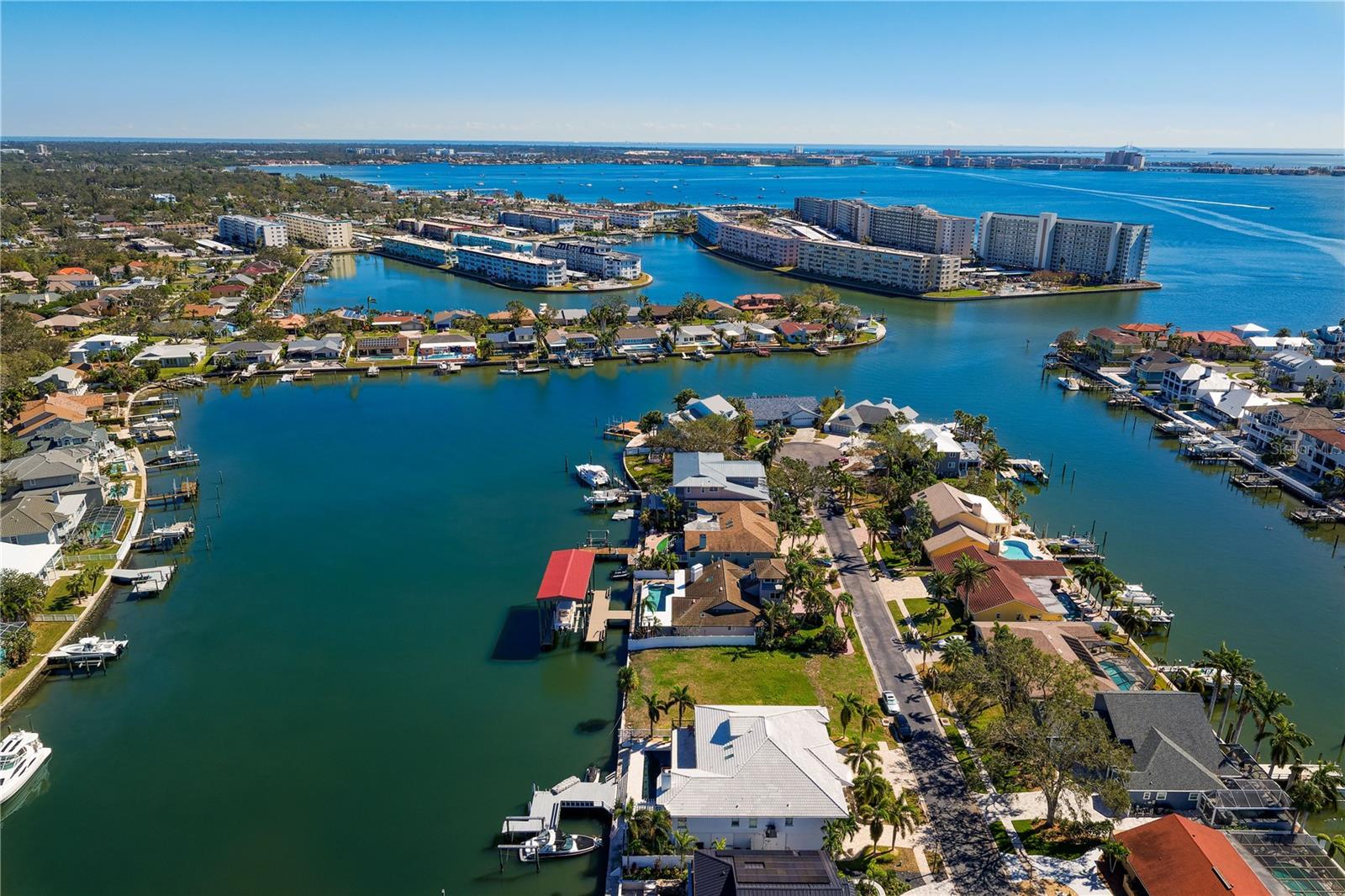 SKIMMER POINT PH II - Residential