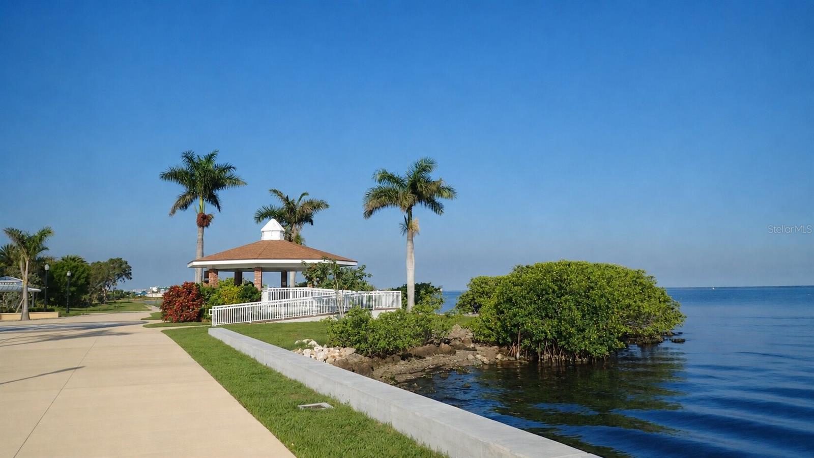 PORT CHARLOTTE SEC 008 - Land