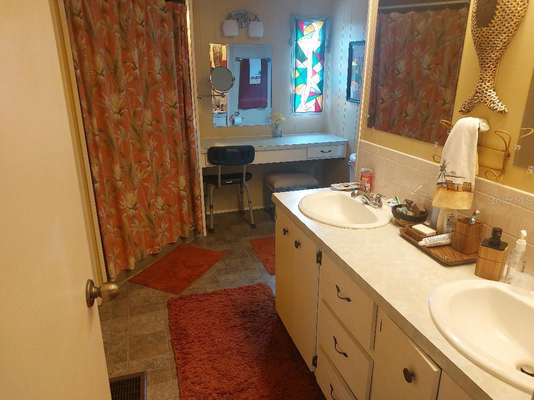 LAKE TARPON MOBILE HOME VILLAGE - Residential