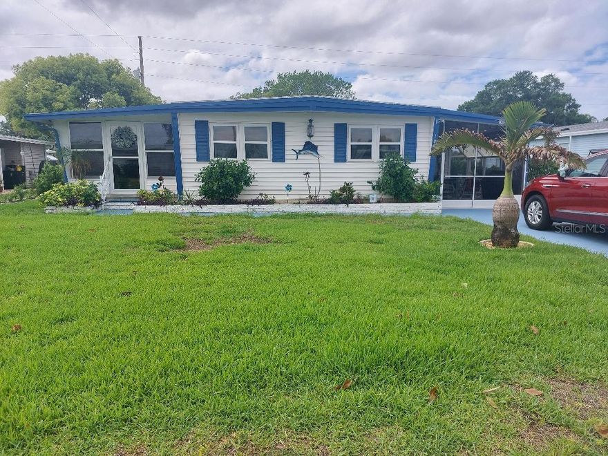 2BR-2BA IN BEAUTIFU LAKE TARPON VILLAGE...ROOF REPLACED 2024, AIR AND HEAT 6/21....200 SQ FT FLORIDA ROOM FINISHED W/WALL AIR, NEWER KITCHEN APPLIANCES, EXTRA SOTORAGE SHED, LOW MAINT. $110 PER MONTH, CLUBHOUSE W/HEATED POOL, ACCESS TO LAKE TARPON, THIS IS FLORIDA LIVING AT ITS BEST.