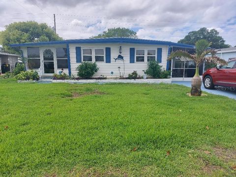 184 INDEPENDENCE AVENUE 8 PALM HARBOR FL 34684