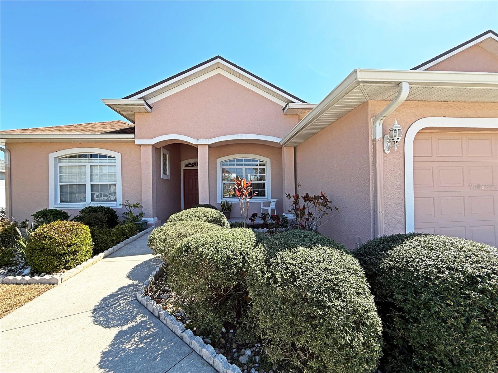 LAUREL MEADOWS - Residential