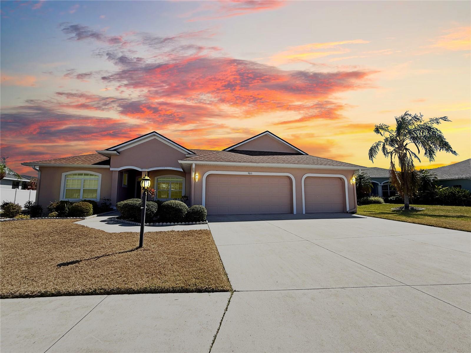 LAUREL MEADOWS - Residential