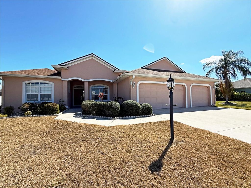 Photo of 9011 Province Street, Sarasota, FL 34240 (MLS # TB8486094)