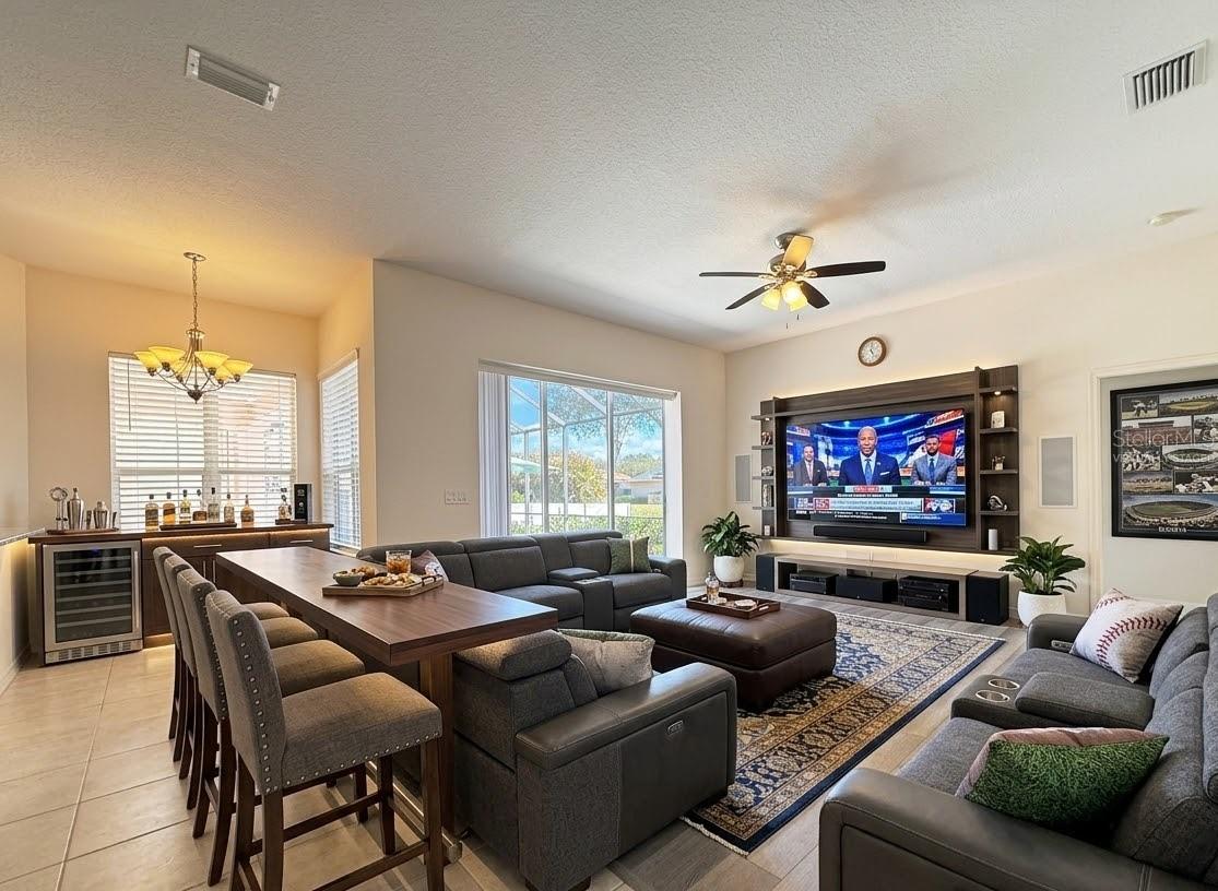 LAUREL MEADOWS - Residential