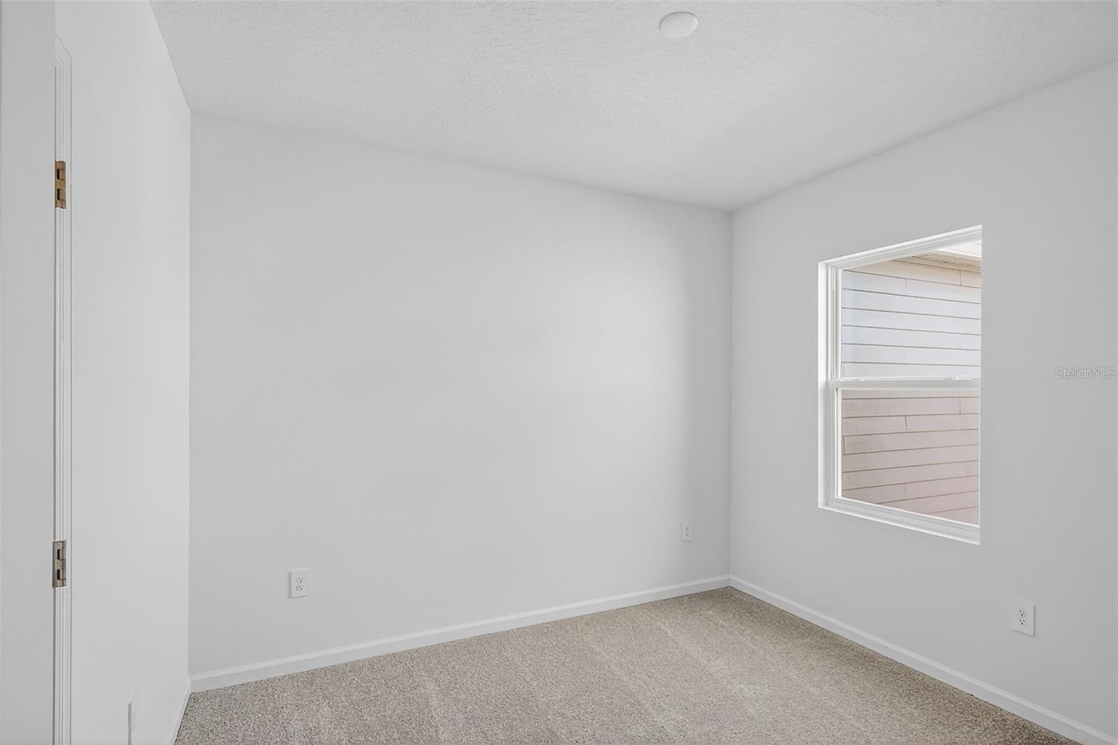 SOL VISTA - Residential Lease