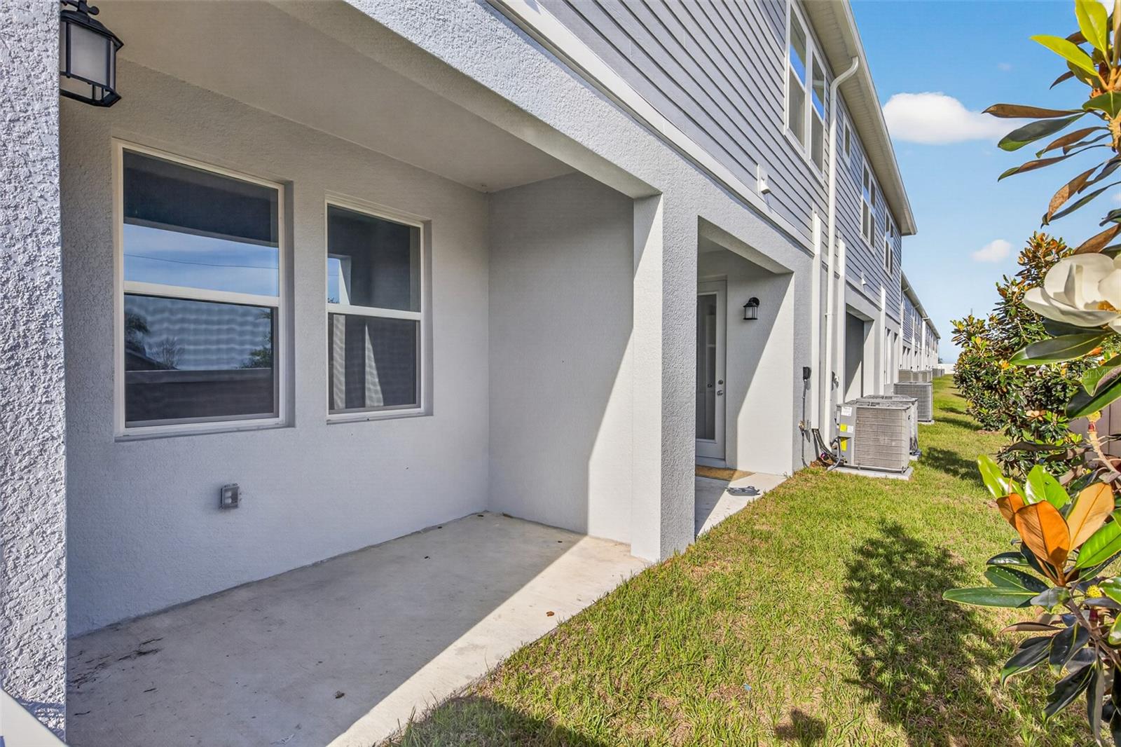 SOL VISTA - Residential Lease