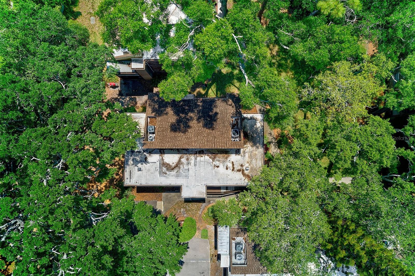 CARROLLBROOK LAKESIDE CONDOMIN - Residential