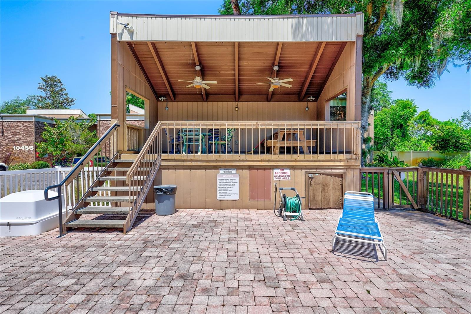 CARROLLBROOK LAKESIDE CONDOMIN - Residential