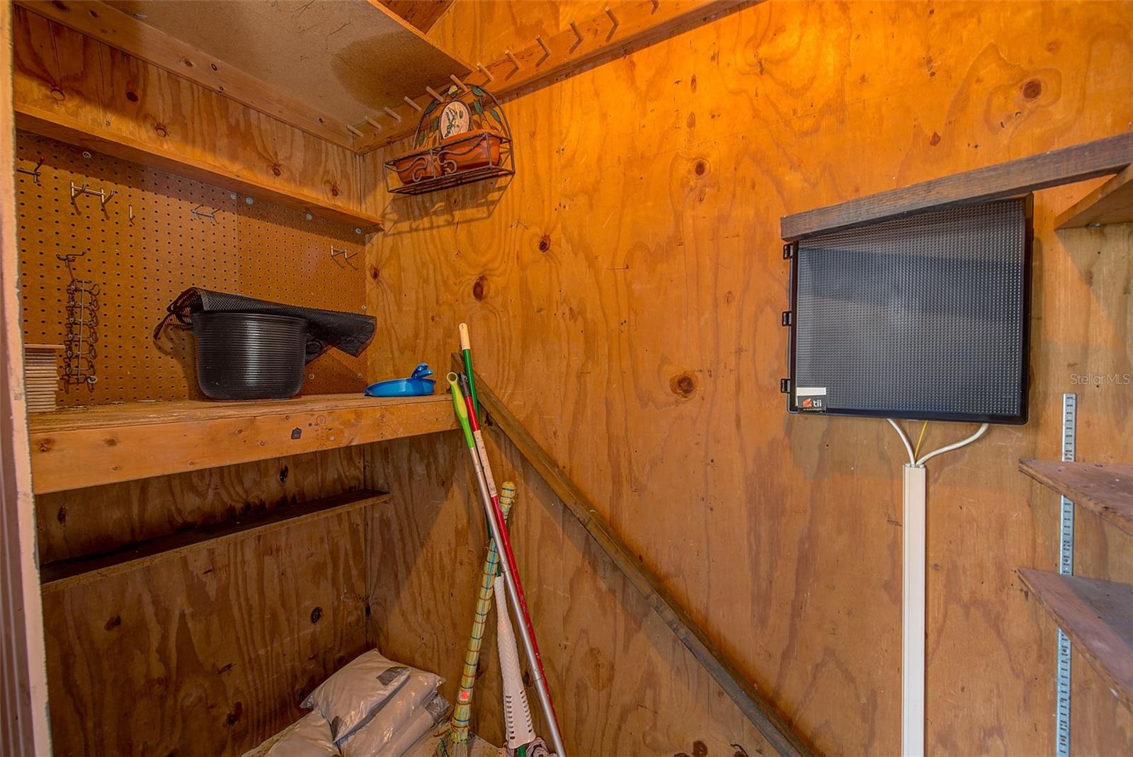 CARROLLBROOK LAKESIDE CONDOMIN - Residential