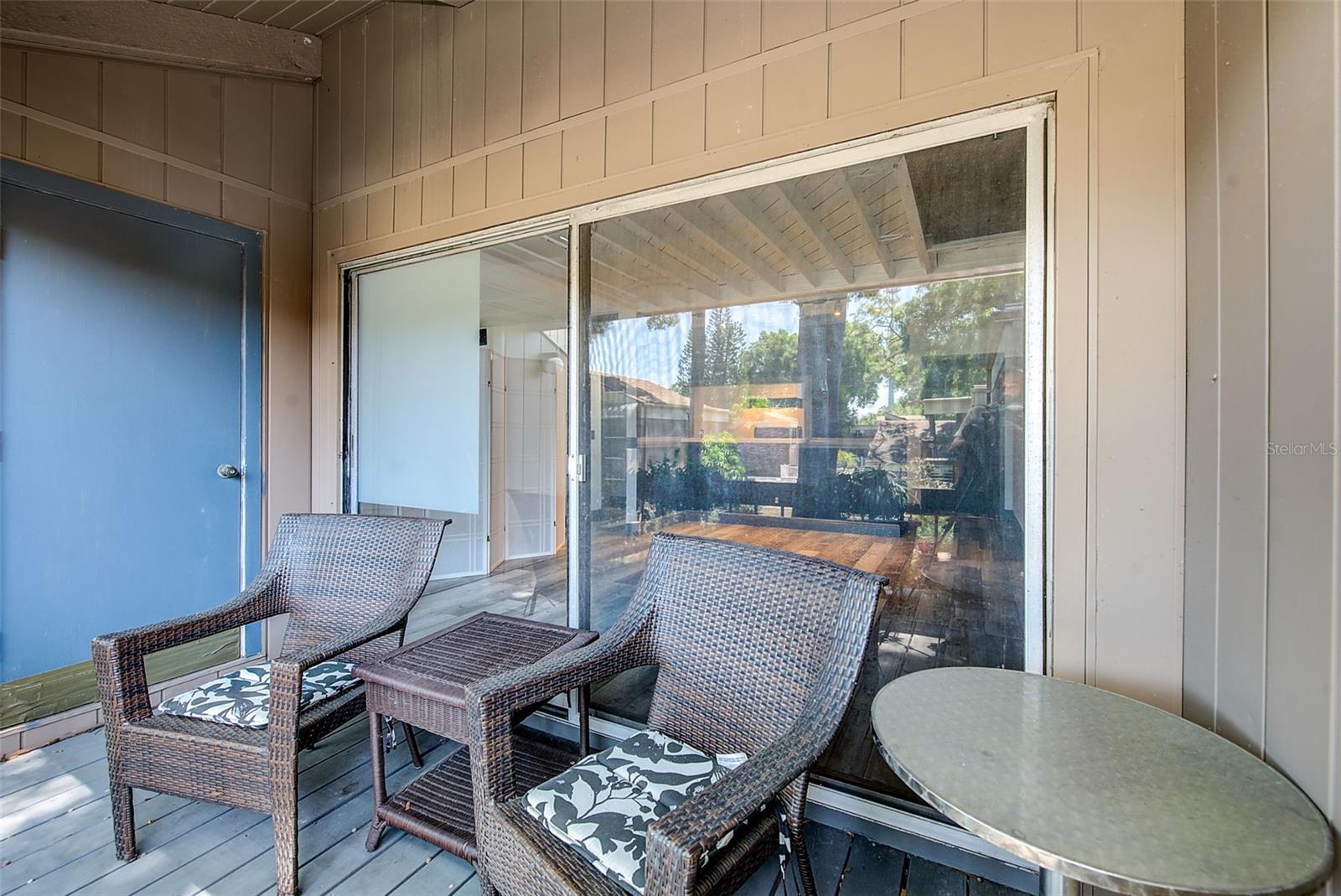 CARROLLBROOK LAKESIDE CONDOMIN - Residential